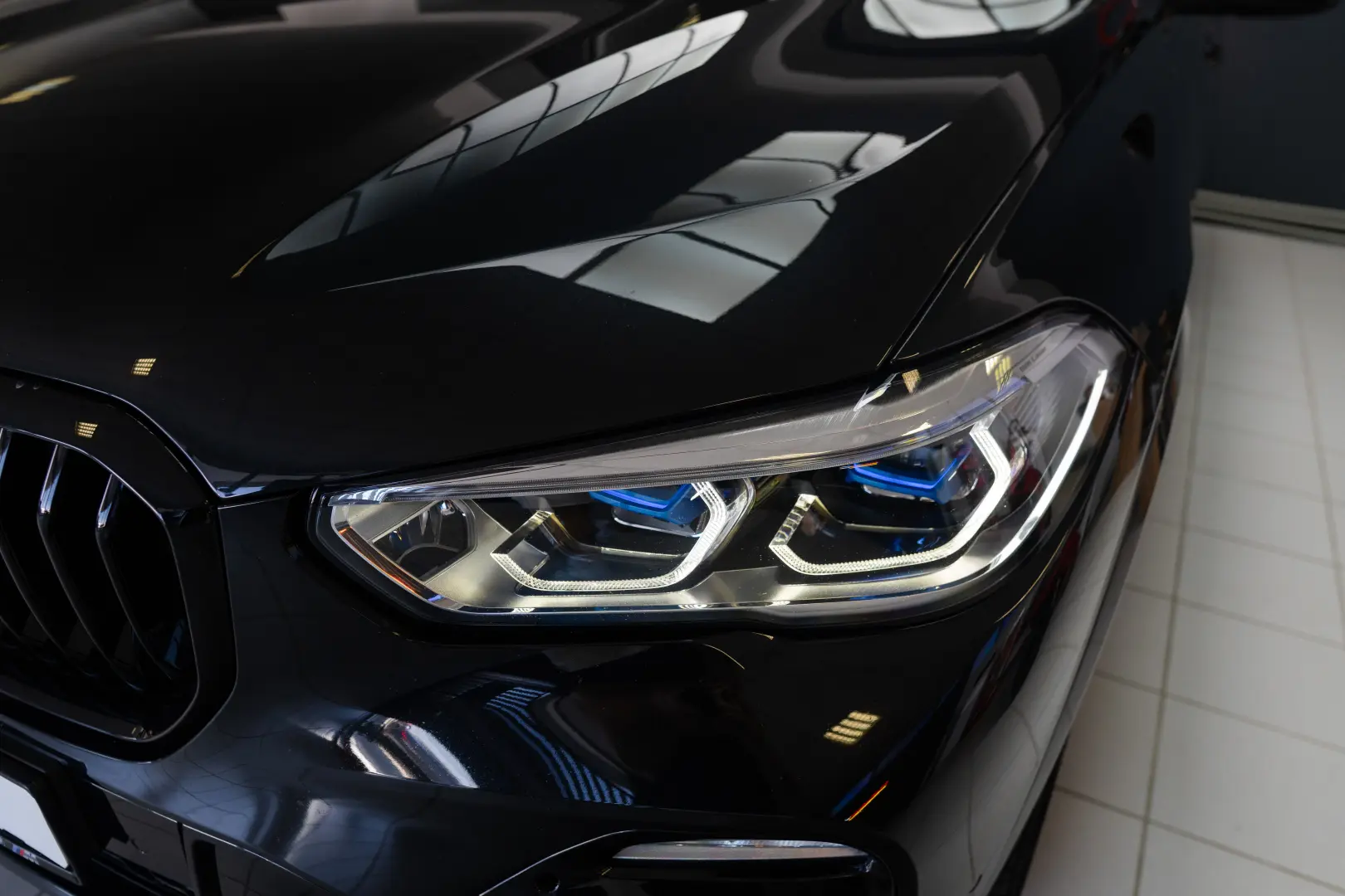 BMW X5 M M50i Stoc Timisoara Laser Carlig Inc.Auxiliara