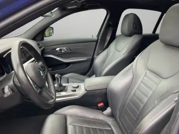 318d LIMOUSINE M SPORT RÜCKFAHR HIFI TEMPOMAT