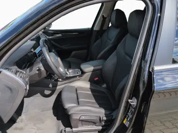 X3 xDrive30e LCI LivePlus Tempo Kamera SpoSi LED