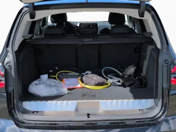 X3 xDrive30e LCI LivePlus Tempo Kamera SpoSi LED