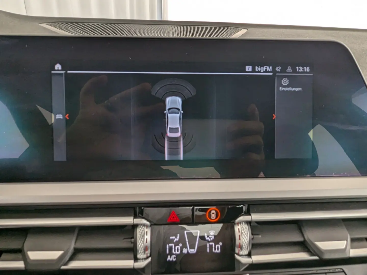 318d Mild Hybrid Advantage LED+NAVI+PDC+SHZ+TEMP