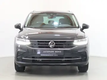 VOLKSWAGEN Tiguan 2.0 DSG/HUD-LED-SIDE-ACC-LEASING