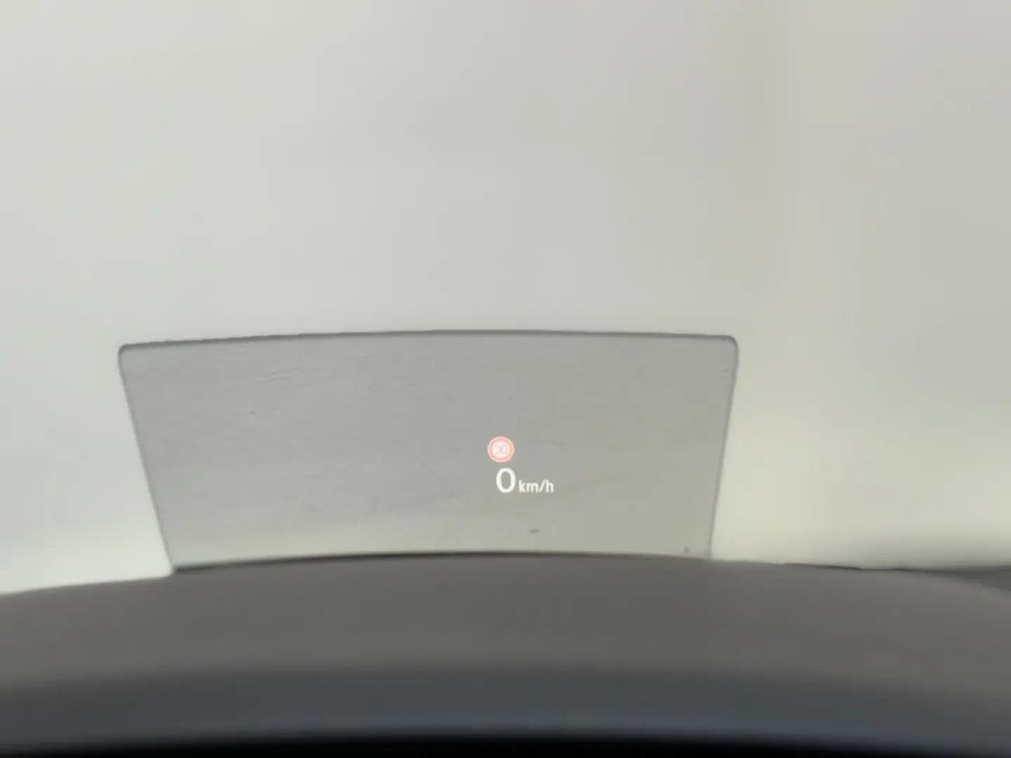 VOLKSWAGEN Tiguan 2.0 DSG/HUD-LED-SIDE-ACC-LEASING