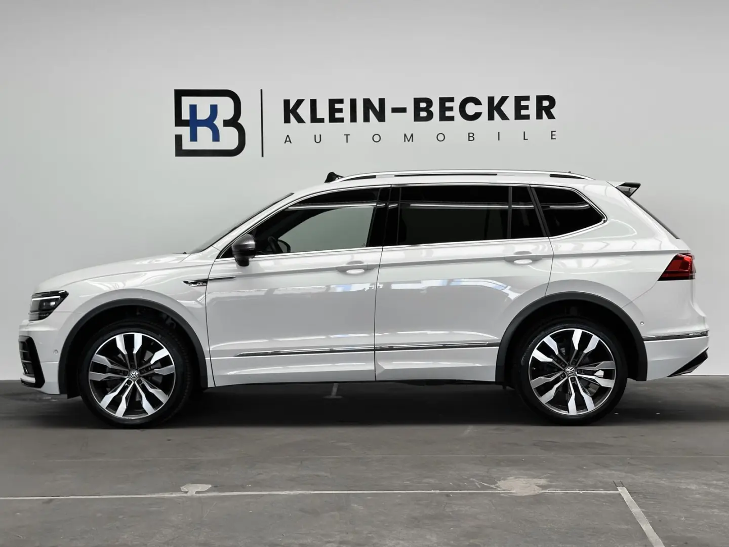 VOLKSWAGEN Tiguan Allspace 4M 3x R-Line*Pano*Virtual*360°
