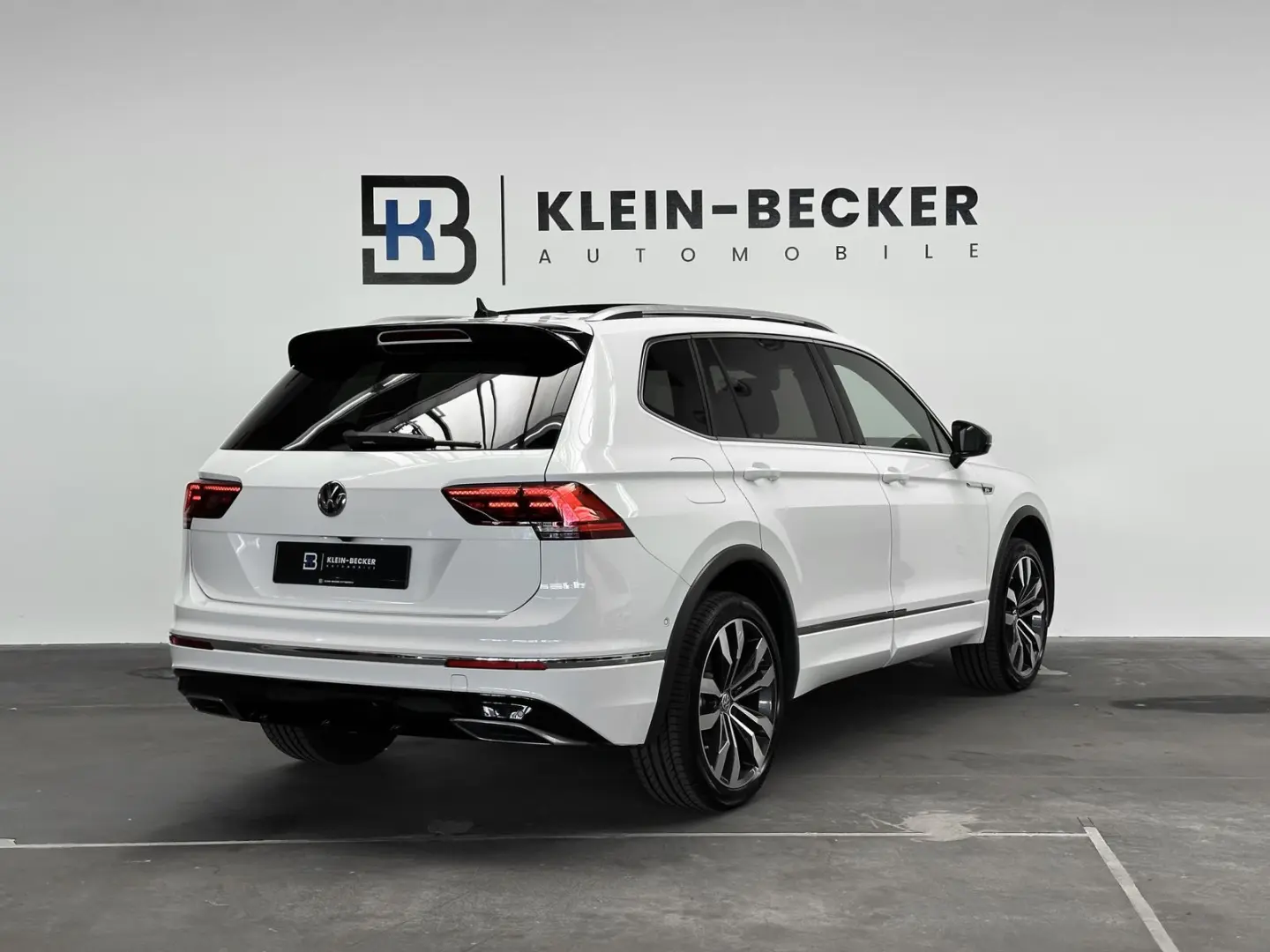 VOLKSWAGEN Tiguan Allspace 4M 3x R-Line*Pano*Virtual*360°