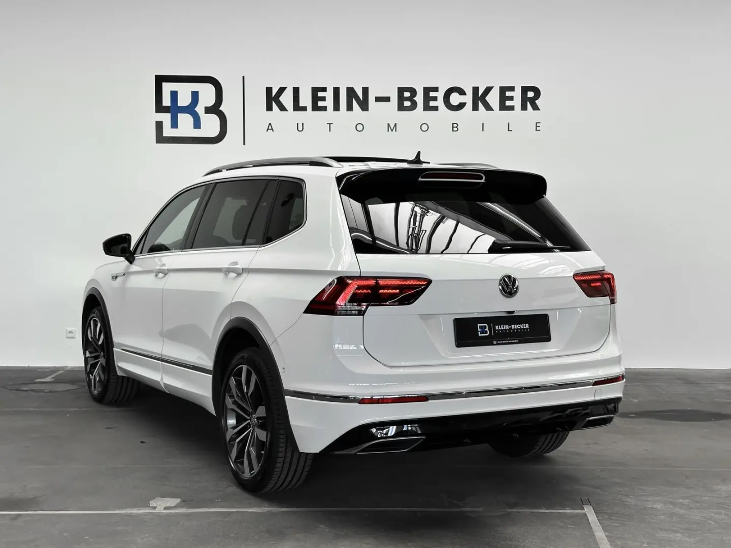 VOLKSWAGEN Tiguan Allspace 4M 3x R-Line*Pano*Virtual*360°