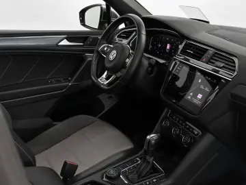 VOLKSWAGEN Tiguan Allspace 4M 3x R-Line*Pano*Virtual*360°