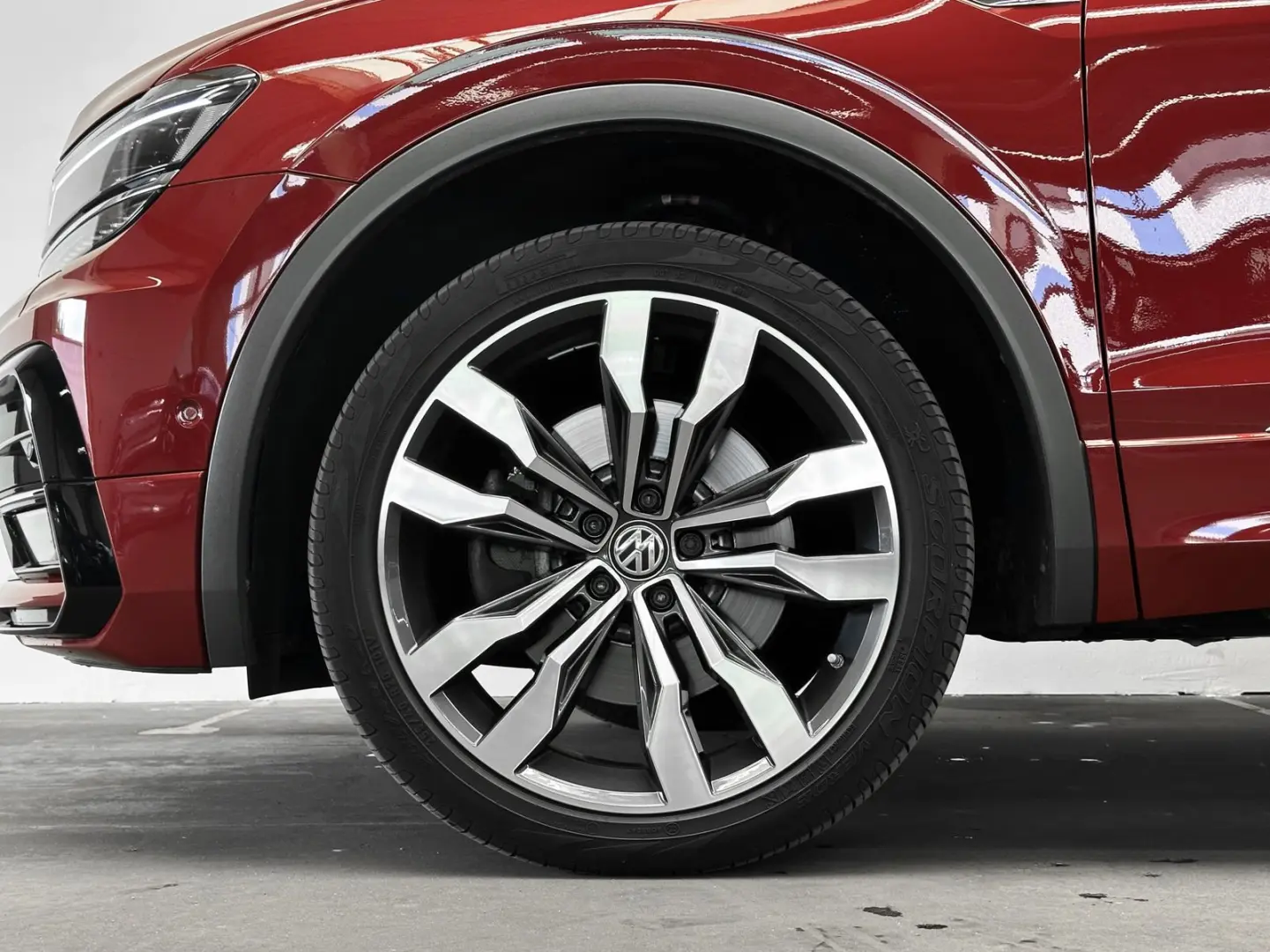 VOLKSWAGEN Tiguan Allspace 4M 3x R-Line *Pano*Virtual*Leder