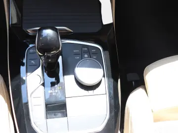 X3 xDrive20i DAB LED WLAN Standhzg. RFK Shz PDC