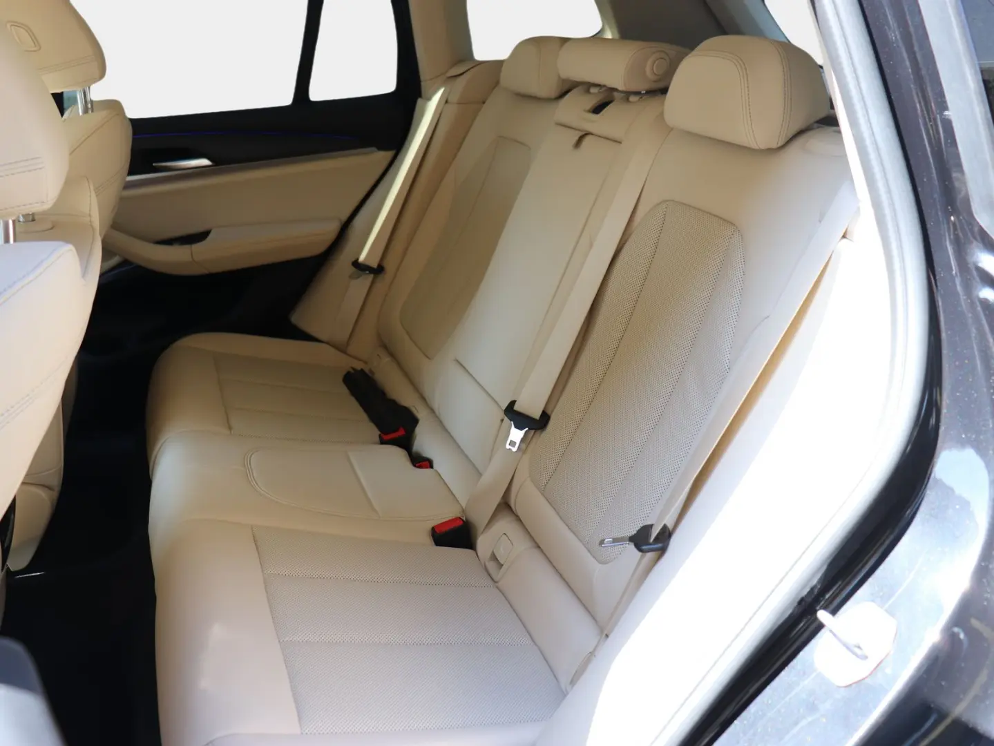 X3 xDrive20i DAB LED WLAN Standhzg. RFK Shz PDC