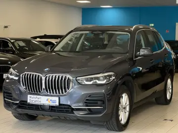 BMW X5 xD40d/Panor/LEDer/KomfortStz/Park+DrivProf