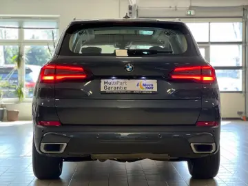 BMW X5 xD40d/Panor/LEDer/KomfortStz/Park+DrivProf
