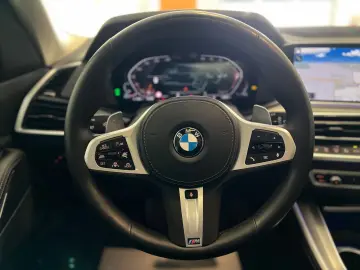 BMW X5 xD40d/Panor/LEDer/KomfortStz/Park+DrivProf