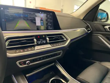 BMW X5 xD40d/Panor/LEDer/KomfortStz/Park+DrivProf