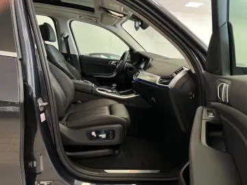 BMW X5 xD40d/Panor/LEDer/KomfortStz/Park+DrivProf
