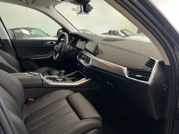 BMW X5 xD40d/Panor/LEDer/KomfortStz/Park+DrivProf