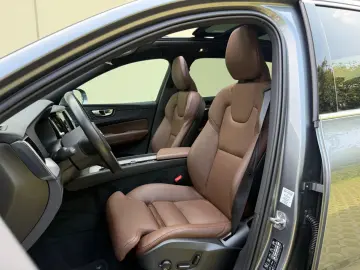 VOLVO XC60 B4 AWD Inscription Pano Head-Up 360°LEASING