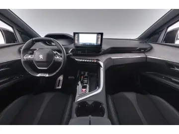 PEUGEOT 5008 1.2PureTech Aut.GT+LED+NAVI+VIRTUAL+7-SITZE