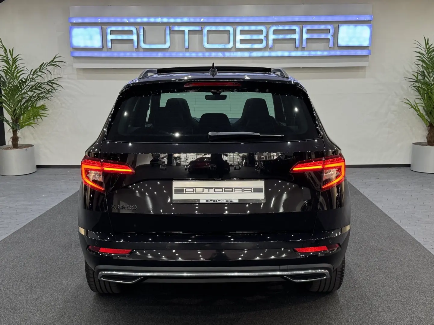 SKODA Karoq 1.5 TSI SPORTLINE*PANO*CARPLAY*KAM*LEASING