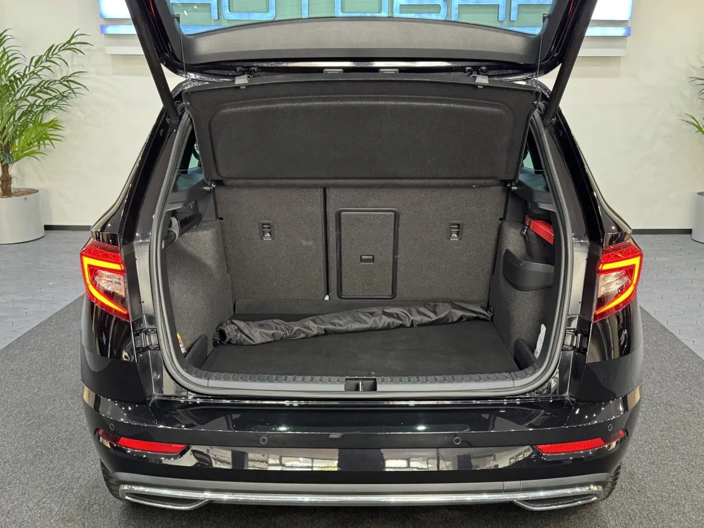 SKODA Karoq 1.5 TSI SPORTLINE*PANO*CARPLAY*KAM*LEASING