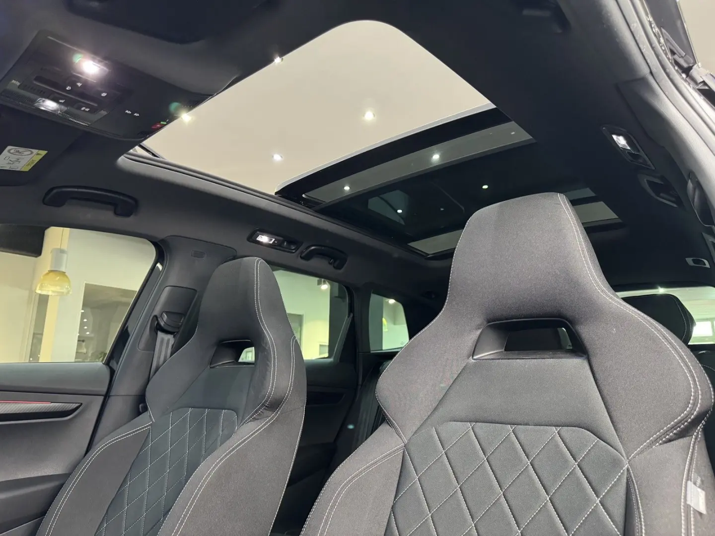 SKODA Karoq 1.5 TSI SPORTLINE*PANO*CARPLAY*KAM*LEASING
