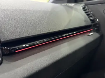 SKODA Karoq 1.5 TSI SPORTLINE*PANO*CARPLAY*KAM*LEASING
