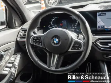 BMW 330i M-Sport 360°+H/K+KAM+LEASING
