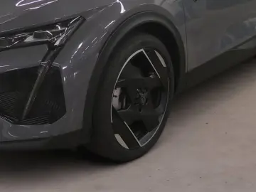 PEUGEOT 408 GT Plug-In Hybrid AT8 225PS*NIGHT VISION*