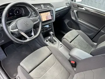 VOLKSWAGEN Tiguan 2.0 TDI DSG Elegance NAV+LED+ACC+VC