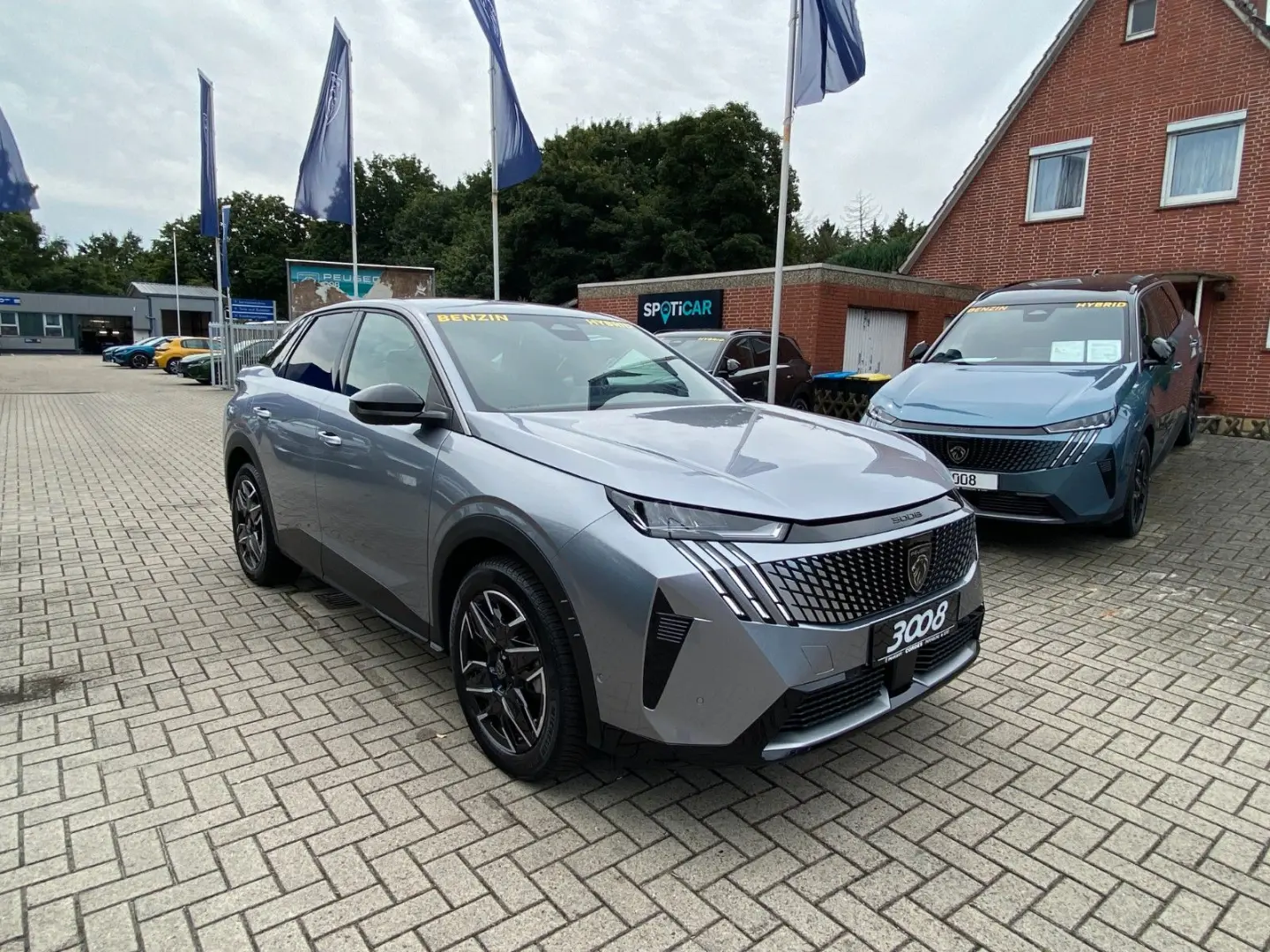 PEUGEOT 3008 Allure Hybrid 145 E-DCS6