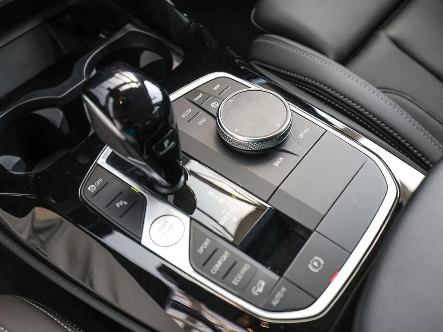 X3 xDrive 20i FACEL. LED W-LAN NAVI KAMERA SHZ