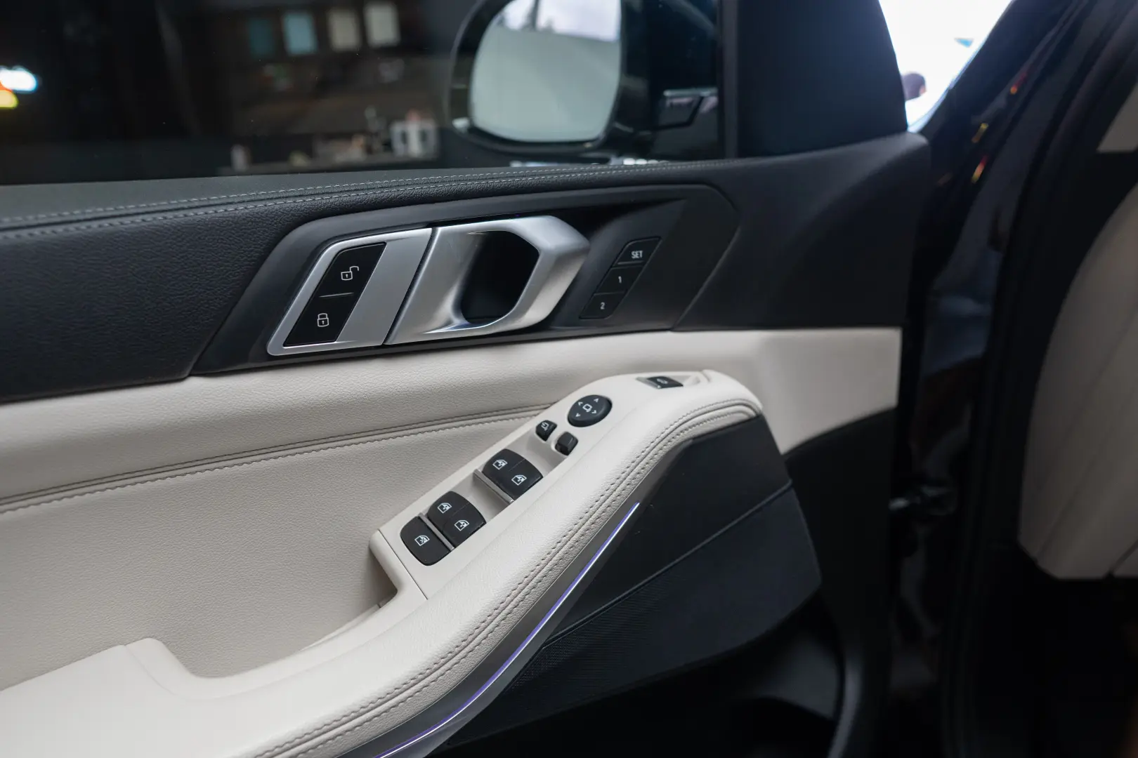 BMW X5 xDrive40i X Line Interior BEJ Panor Stoc Timisoara