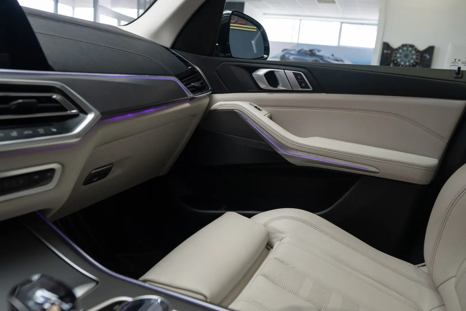 BMW X5 xDrive40i X Line Interior BEJ Panor Stoc Timisoara