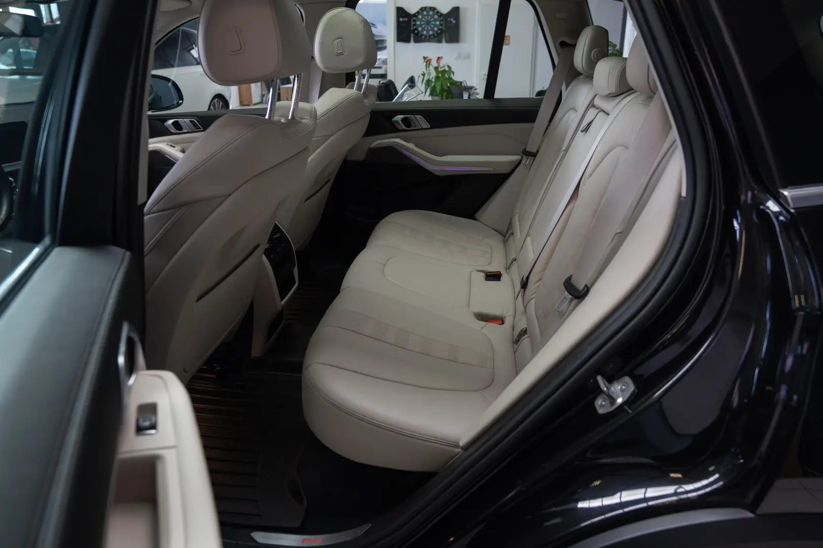 BMW X5 xDrive40i X Line Interior BEJ Panor Stoc Timisoara