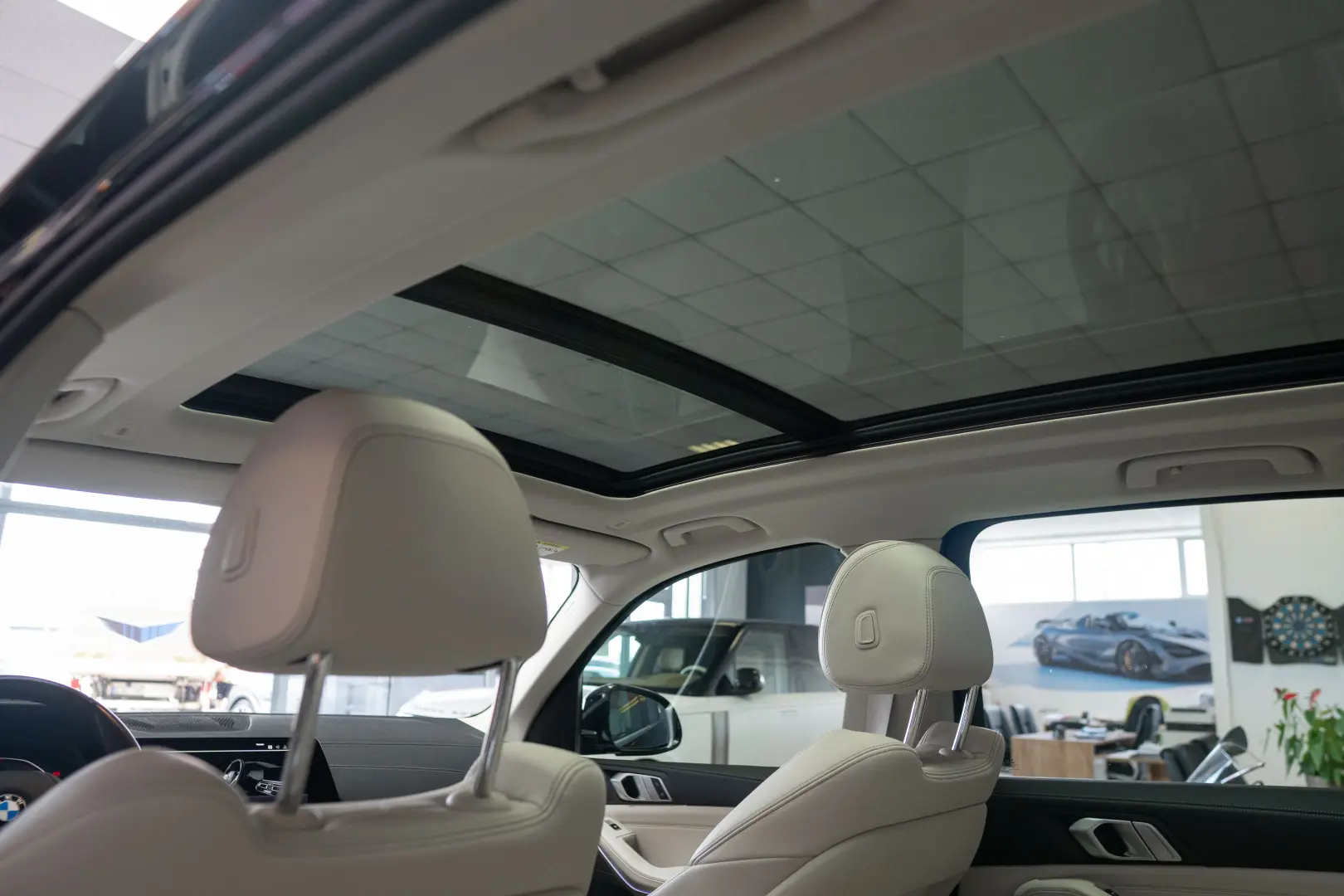BMW X5 xDrive40i X Line Interior BEJ Panor Stoc Timisoara