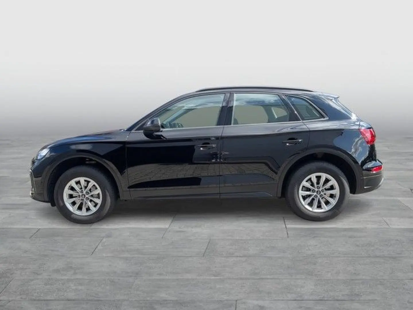 Q5 40 TFSI quattro ACC+NAVI+RFKAMERA+LED+SITZHZG