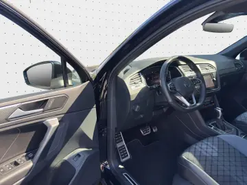 Tiguan R-Line Black Style Navi*Pano*IQ-Light*El.