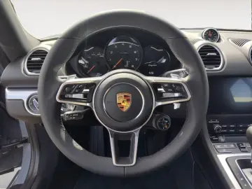 Porsche 718 Cayman Style Edition