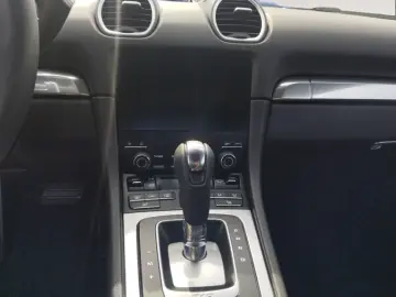 Porsche 718 Cayman Style Edition
