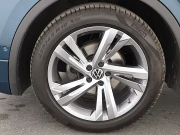 Tiguan 1.5 TSI DSG R-Line | NAVI | AHK | LED |