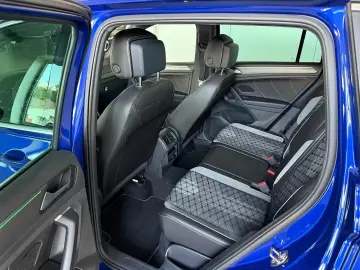 Tiguan R-Line 1.5 TSI DSG Navi/AHK/LEDMatrix/Kam