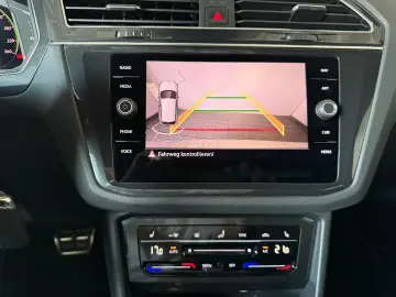 Tiguan R-Line 1.5 TSI DSG Navi/AHK/LEDMatrix/Kam