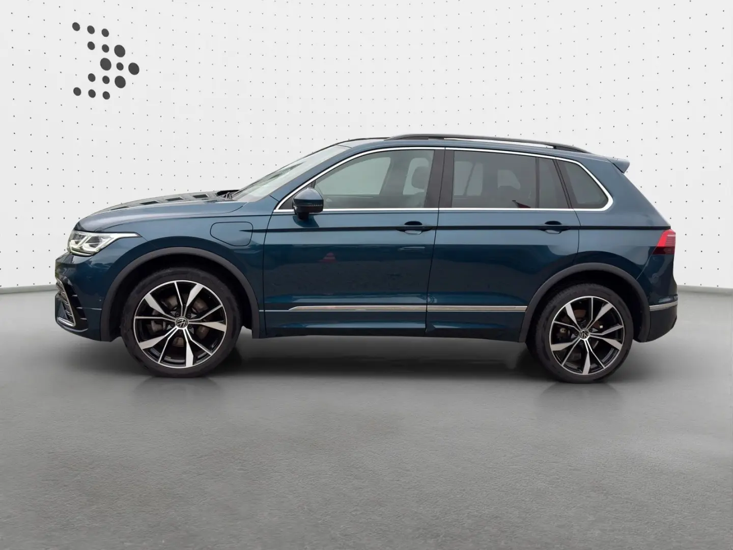 Tiguan 1.4 TSI eHybrid R-Line DSG Navi*Pano*DCC*