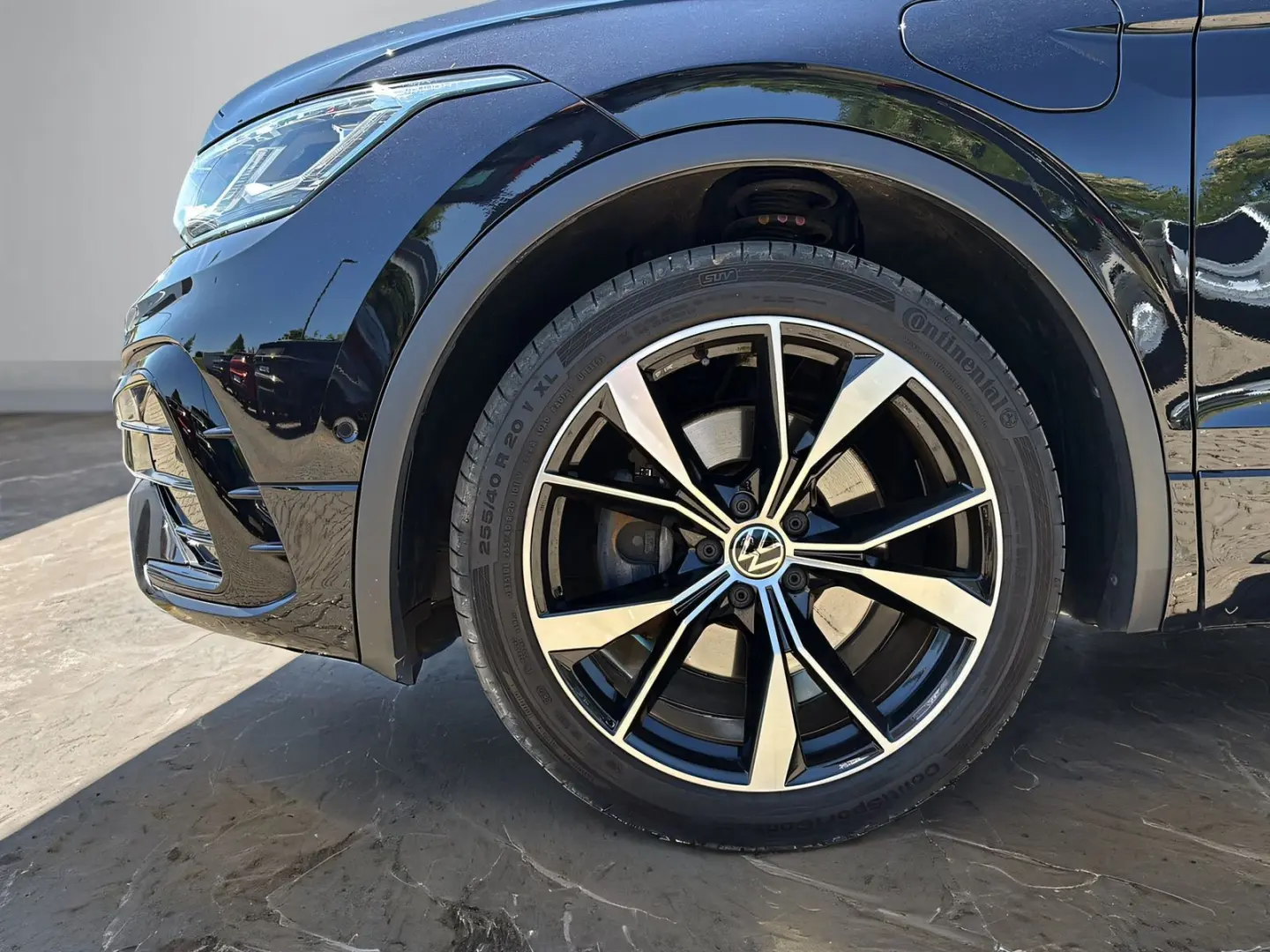 Tiguan R-Line 1.4TSI DSG eHybrid +AHK+KAMERA+