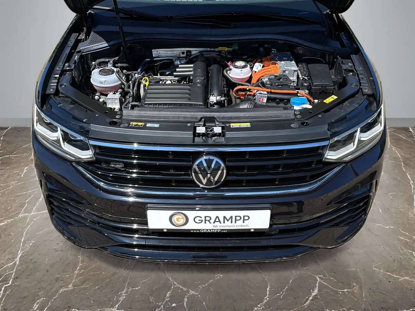 Tiguan R-Line 1.4TSI DSG eHybrid +AHK+KAMERA+
