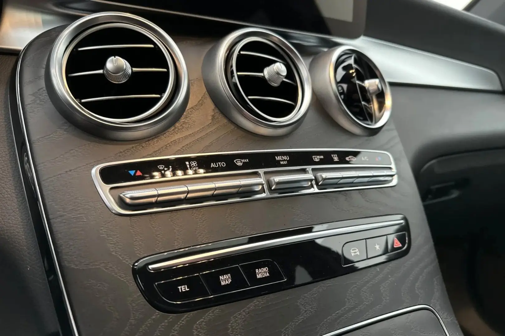 GLC 300 d Coupé 4Matic 245hp AMG Burmester