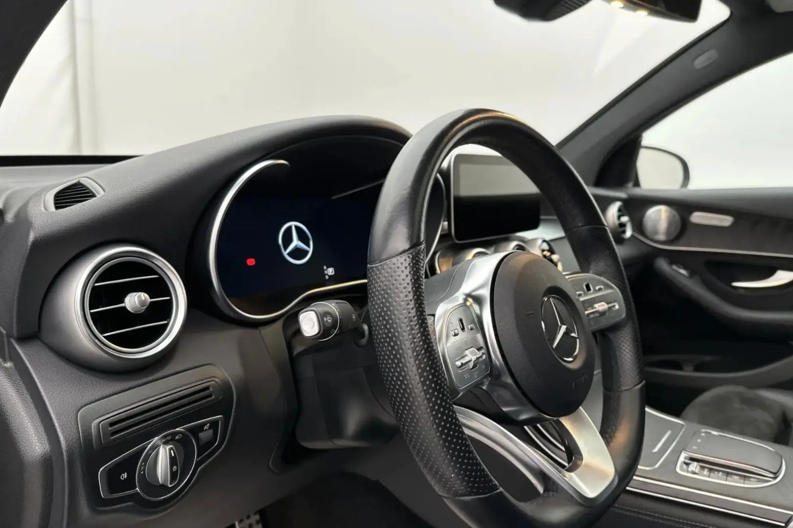 GLC 300 d Coupé 4Matic 245hp AMG Burmester