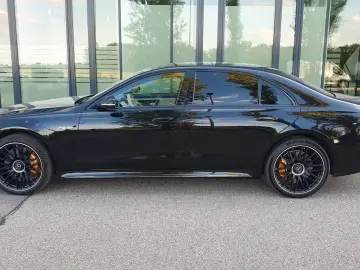 Mercedes-Benz S 63 AMG 4Matic+ L Keramik Pano Night TV