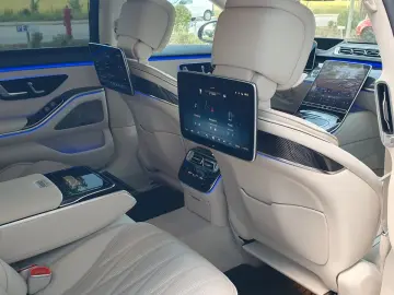 Mercedes-Benz S 63 AMG 4Matic+ L Keramik Pano Night TV