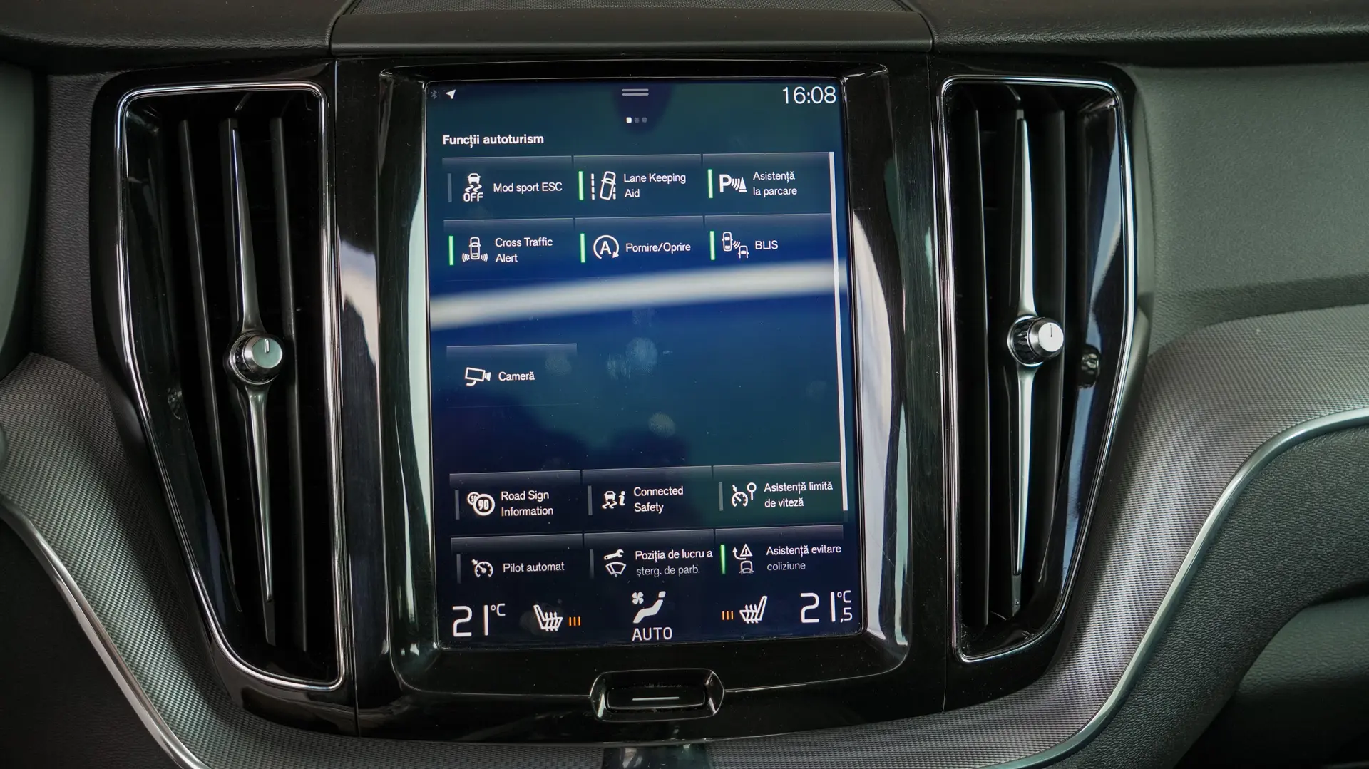 VOLVO XC60 D4 GEARTRONIC 8 INSCRIPTION LUXE